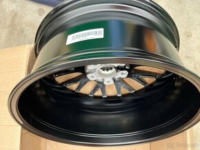 PORSCHE PANAMERA alu kola 21", nové, originál - 5