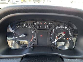 predam škoda octavia 1.6 benzin rv 2003 - 5