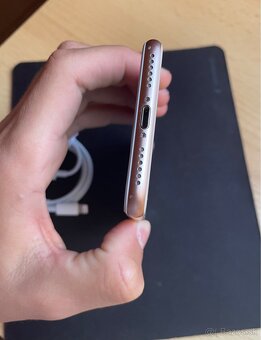 iPhone 8 64GB Gold / TOP STAV - 5