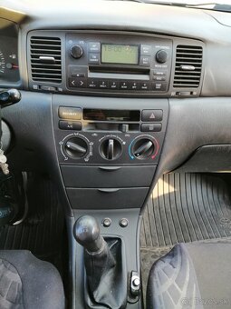 Toyota Corolla - 5