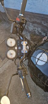 Honda Hornet 600 - 5