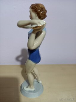 Soska Royal dux zena s diskom - 5