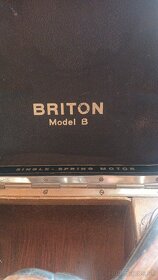 Briton Model B - 5