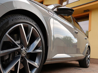 Škoda Superb Combi 2.0 TSI 4x4 Sportline DSG 206KW - 5