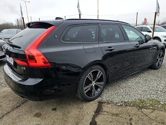 Volvo V90 D3 2.0L Momentum A/T - 5