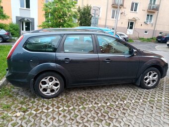 Ford Focus combi Mk2 - 5