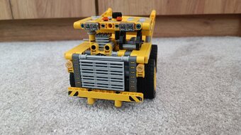 LEGO Technic 42035 - Mining Truck - 5
