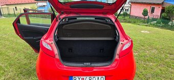 Mazda 2 - 5