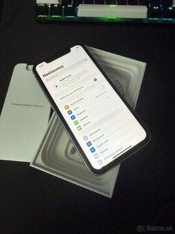 iPhone 11 biely - 5