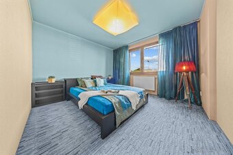 5-IZB. DVOJPODLAŽNÝ RODINNÝ DOM 165 m², TICHÁ LOKALITA, ROV - 5
