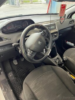 Predám Peugeot 208 1,4 Hdi 50 kw - 5