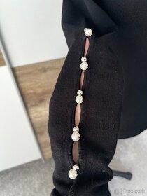 Úpletové šaty Orsay a topánky - 5