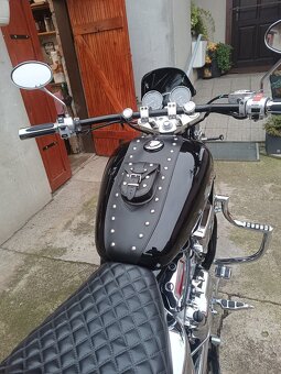 Honda VF 750 c magna - 5