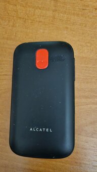 Alcatel tlačítkový mobilný telefón - 5