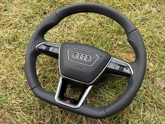 AUDI sportovy S volant kozeny zrezany perforovany - 5
