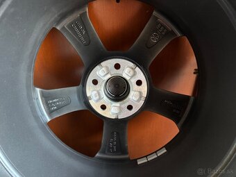 Audi A4 A5 S4 S5 245/35R19 - 5