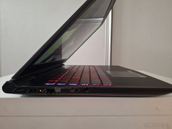 Lenovo Legion Y520-15IKBN - TOP STAV - 5