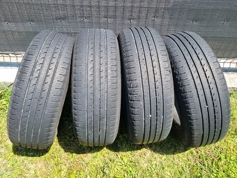 225/65 R17 GOODYEAR - 5