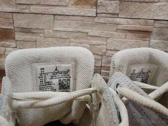 Jordan 343796-107 veľkosť 32 - 5