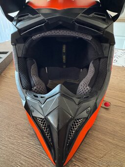 Airoh aviator 3 ktm veľ.M - 5