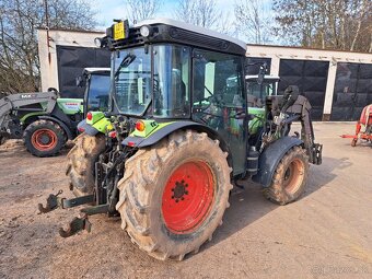 CLAAS NEXOS 240 F 4X4 - 5