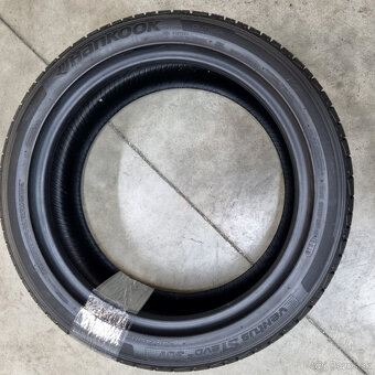 Letné pneumatiky 245/45 R19 HANKOOK - 5