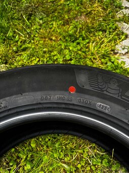 Michelin Primacy 4 215/65 R 17 - 5