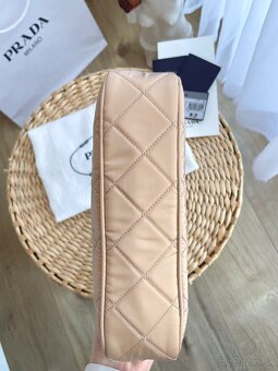 Dámska originál Prada nylon kabelka - 5