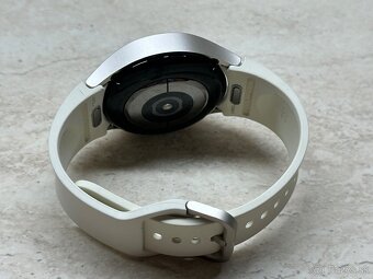 Samsung Galaxy Watch 6 40mm Gold - 5