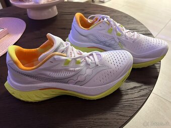 Dámske bežecké tenisky Saucony - 5