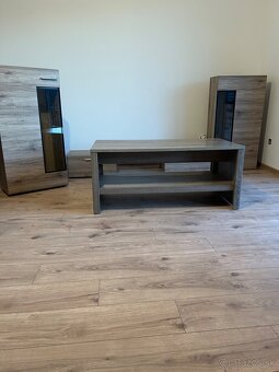 Obývačkova stena+stolik - 5