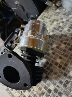 Wastegate Audi S2 RS2 - 5