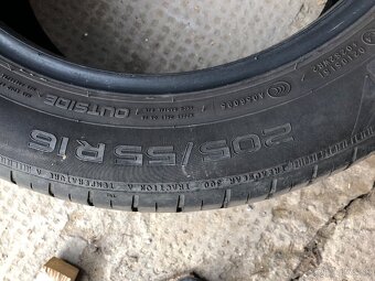 Predám pneumatiky NOKIAN 205/55 r16 - 5