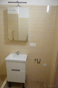 Na PRENÁJOM - garsónka - Zlaté Moravce - 5