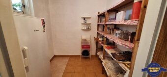 PREDAJ: Rodinný dom so záhradkou, garáž - BRESTOVEC, okr. K - 5