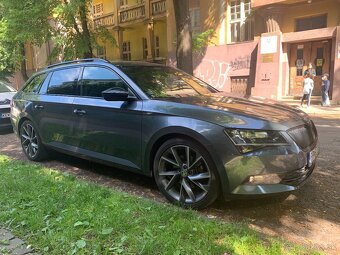Škoda Superb Combi 4x4 Sportline 140 kW - 5