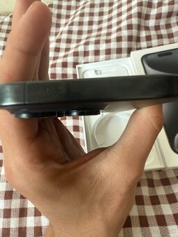 Predám iPhone 15 Pro v ideálnom stave - 5