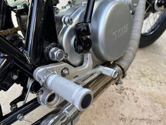 Yamaha SR500 - 5