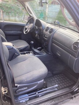 Jeep Cherokee sport KJ - 5