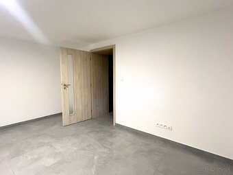 PRENÁJOM priestor 17m2 V. Bielice -Partizánske - 5