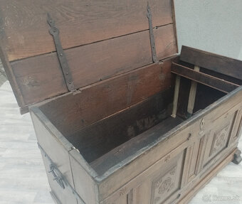 Truhlica z masívneho dubového dreva. - 5