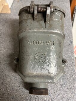 Vidlice a zasuvky 63 a - 5