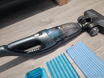 Tycovy vysavac Philips PowerPro Aqua - 5