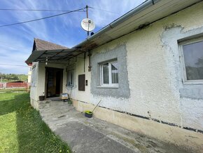 Starší bungalov v obci Rafajovce - 5