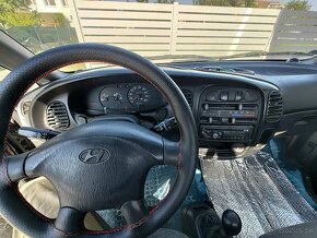 Hyundai H1 Valnik 2.5l - 5