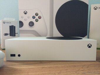 Herná konzola Xbox Series S - 5