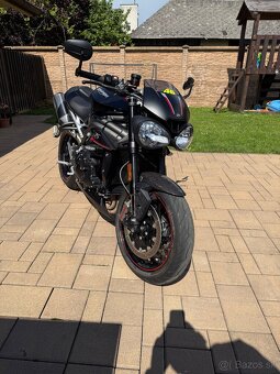 Triumph Speed Triple 1050 RS - 5