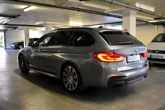 BMW 540i xDrive Touring - 5