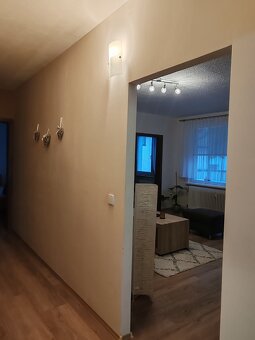 Na predaj 4 izbový byt Brezová pod Bradlom - 5