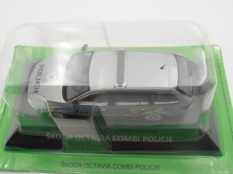Škoda Octavia III Combi Policie 1/43 - 5